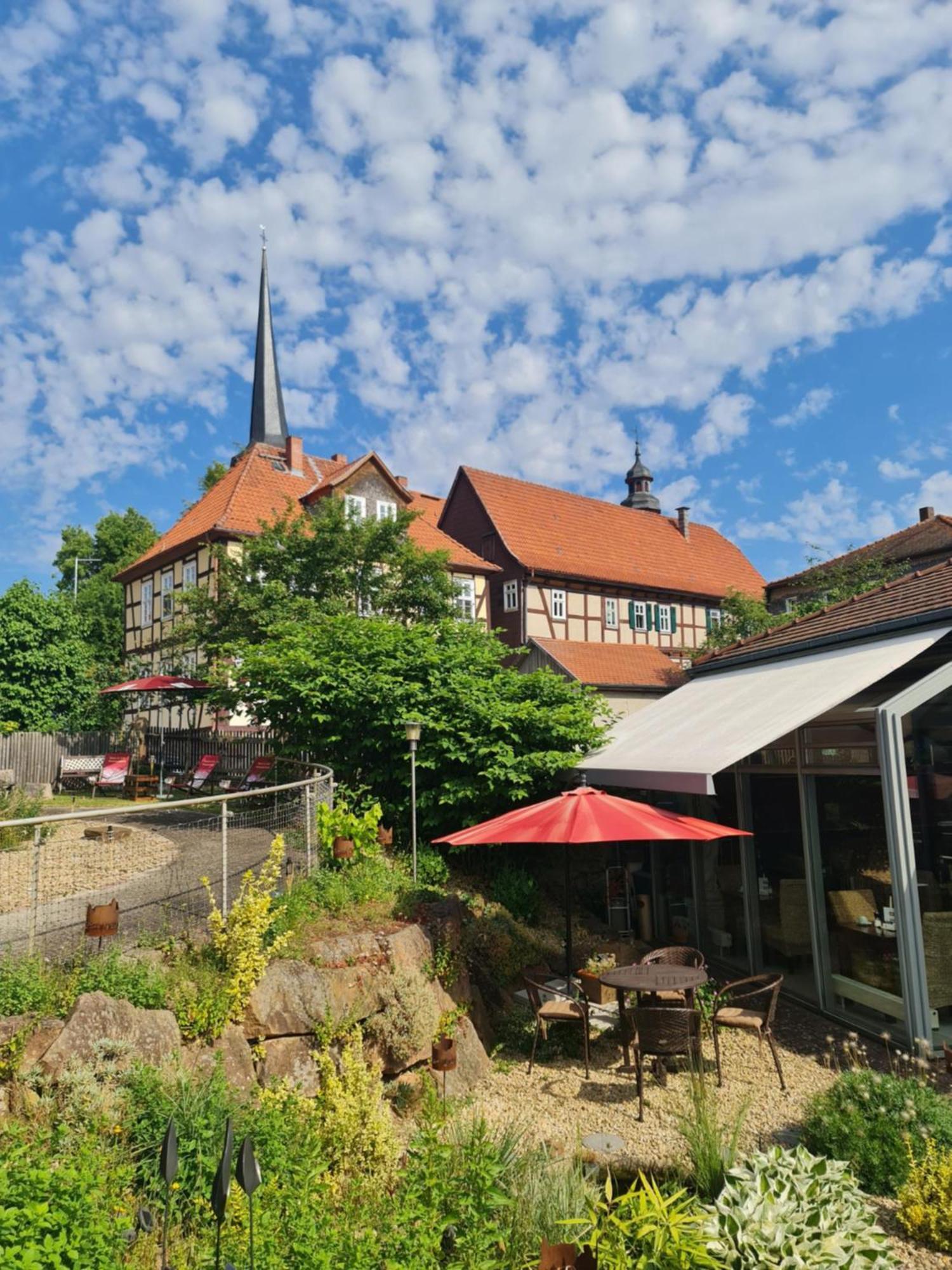 Hotel & Cafe Schachtenburg Schlitz Exterior foto